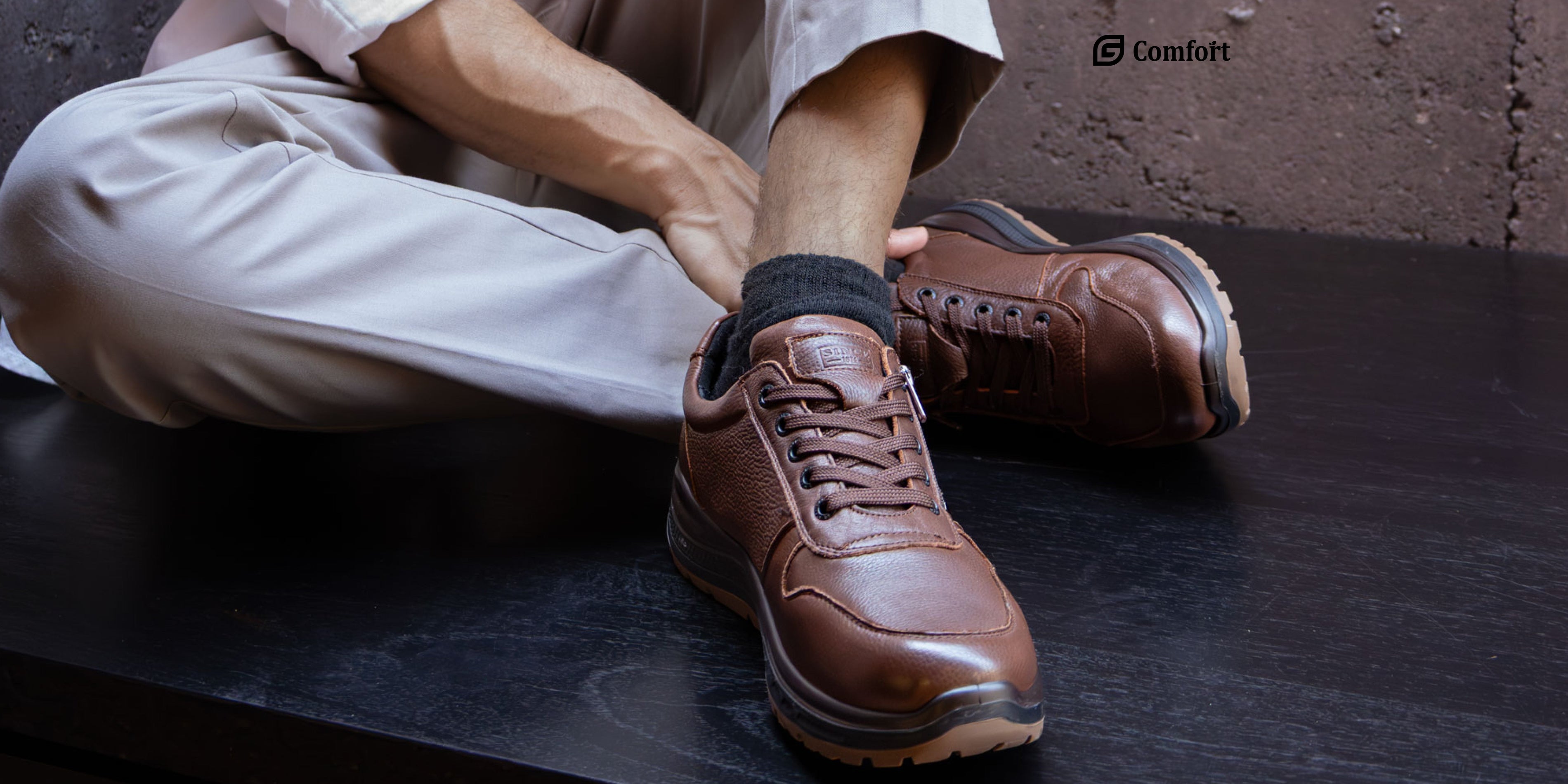 Men's Orthotic Friendly Shoes