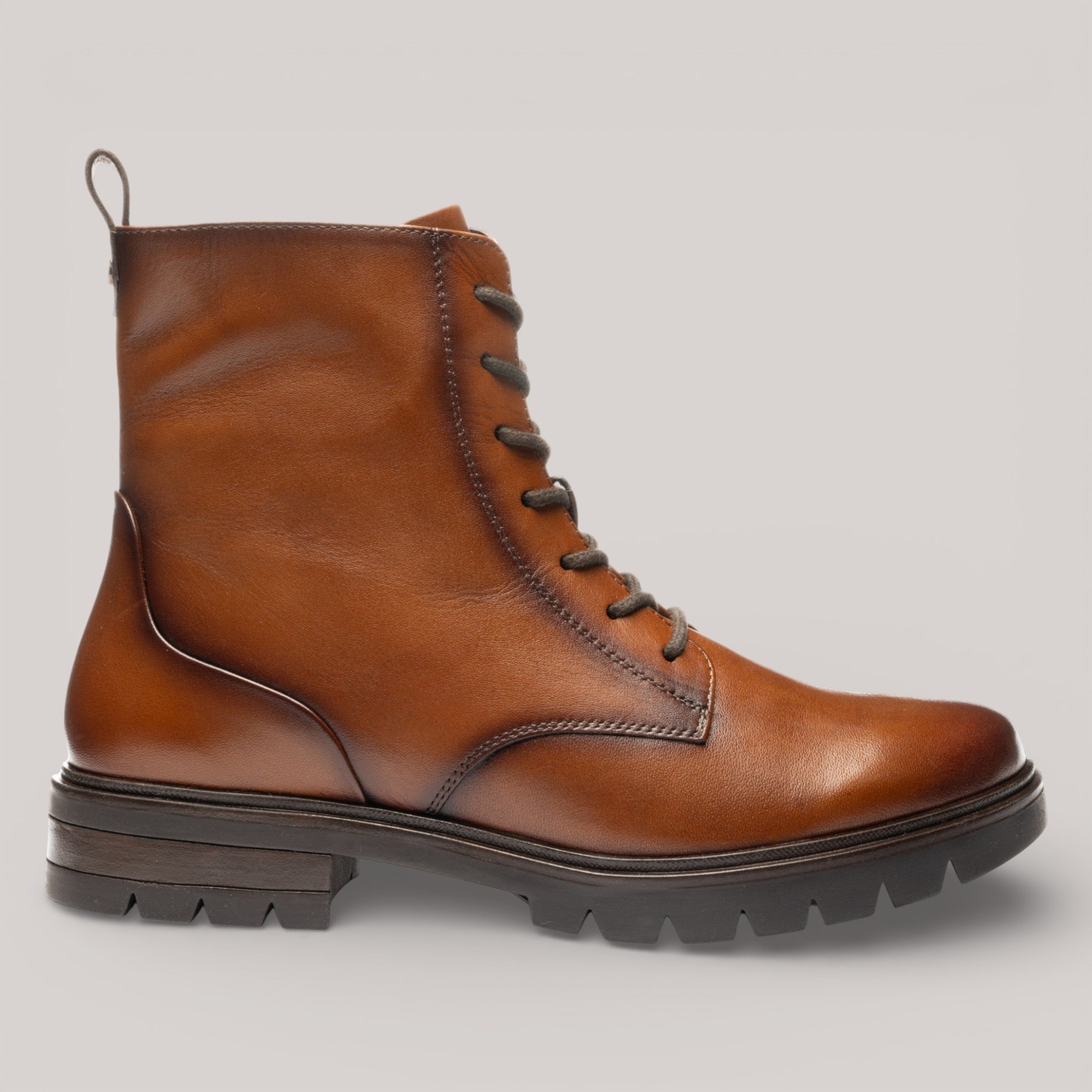 Ara - 12-11260-09 Cambridge