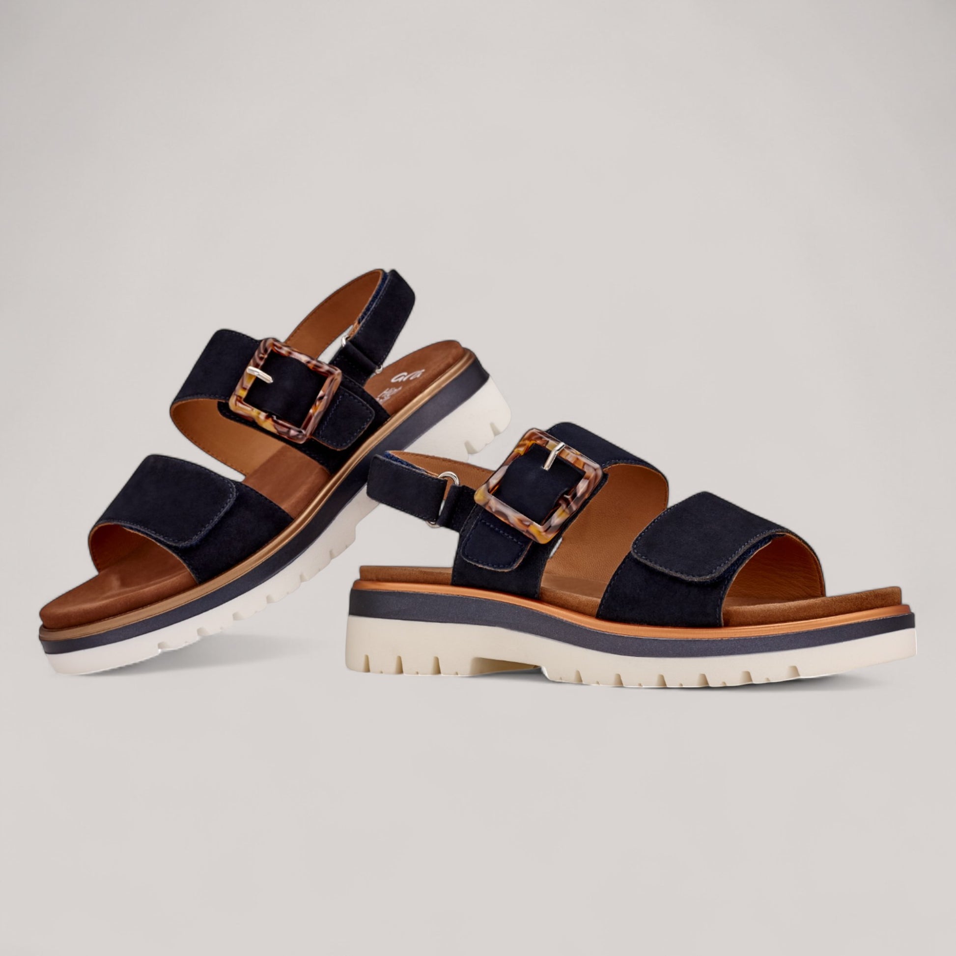 Ara - 21003 - Malaga