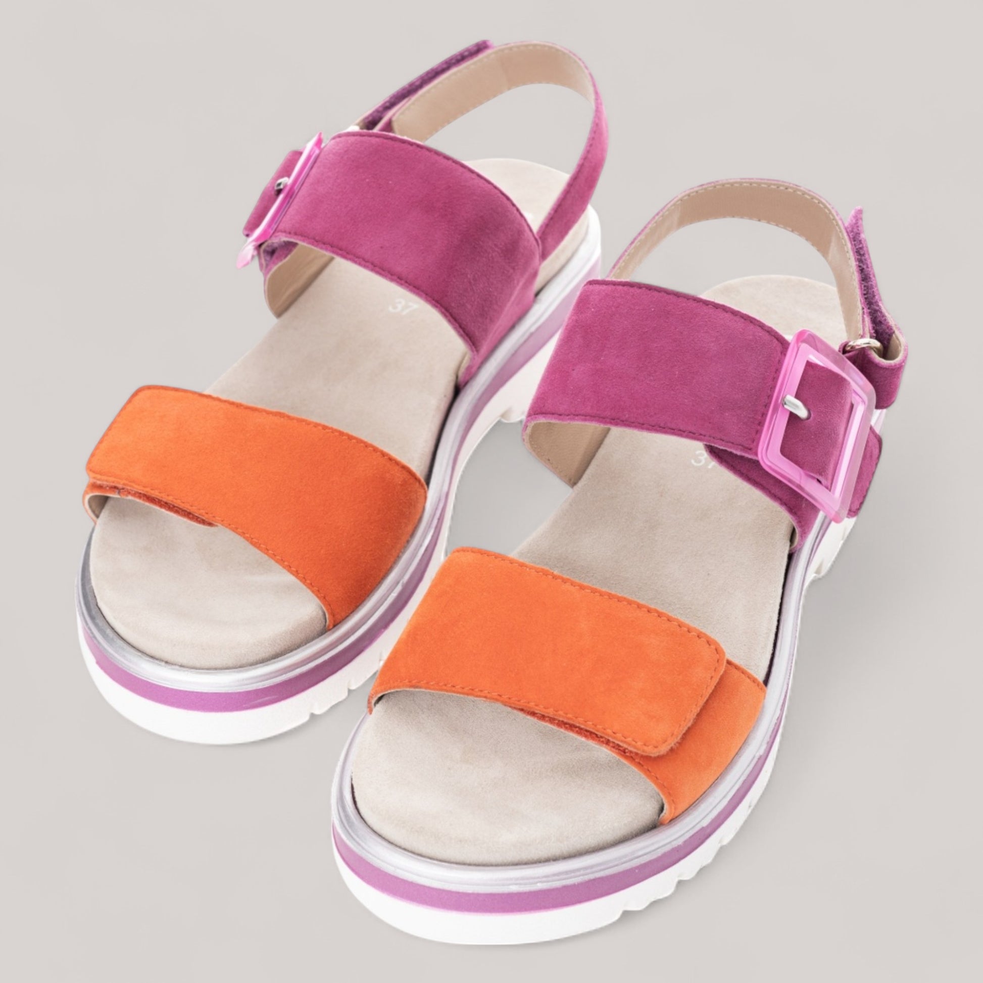 Ara - 21003 - Malaga