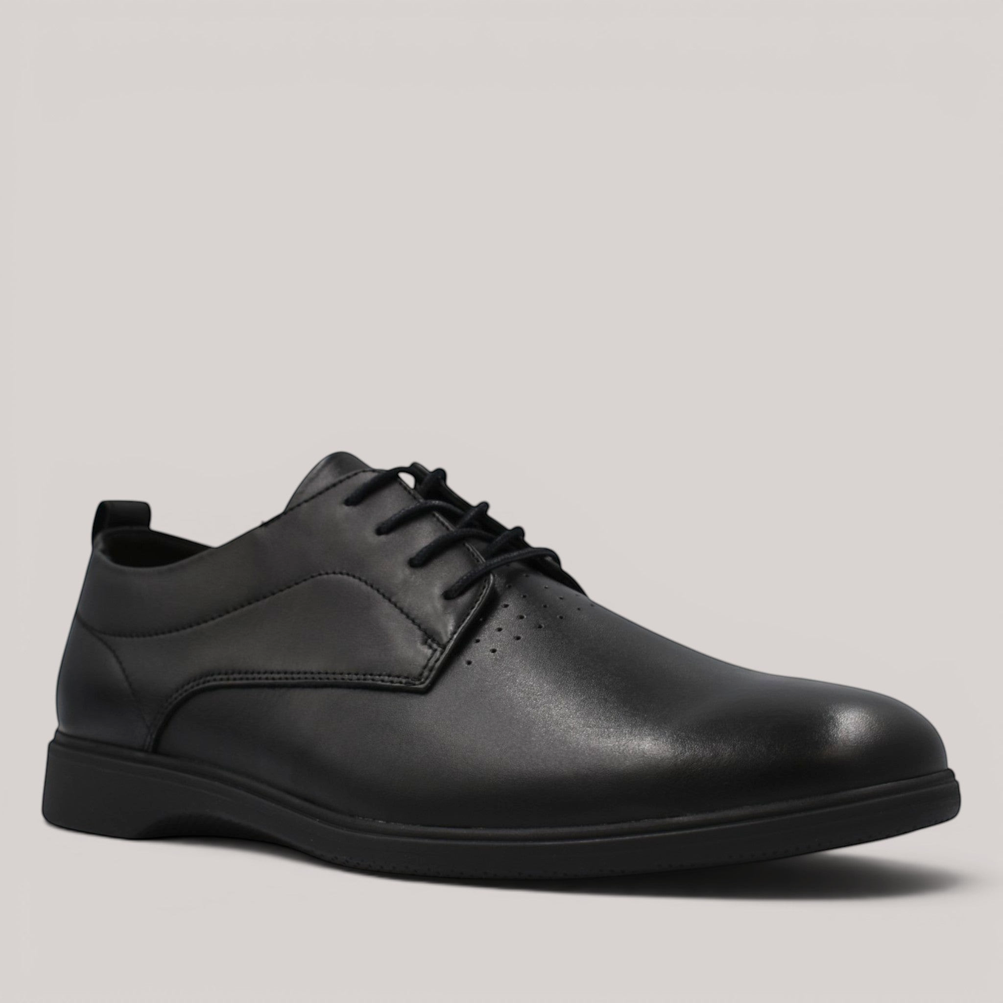 Grundy's Shoes Amberjack The Original black full grain leather lace-up dress shoe with a durable TPU outsole.