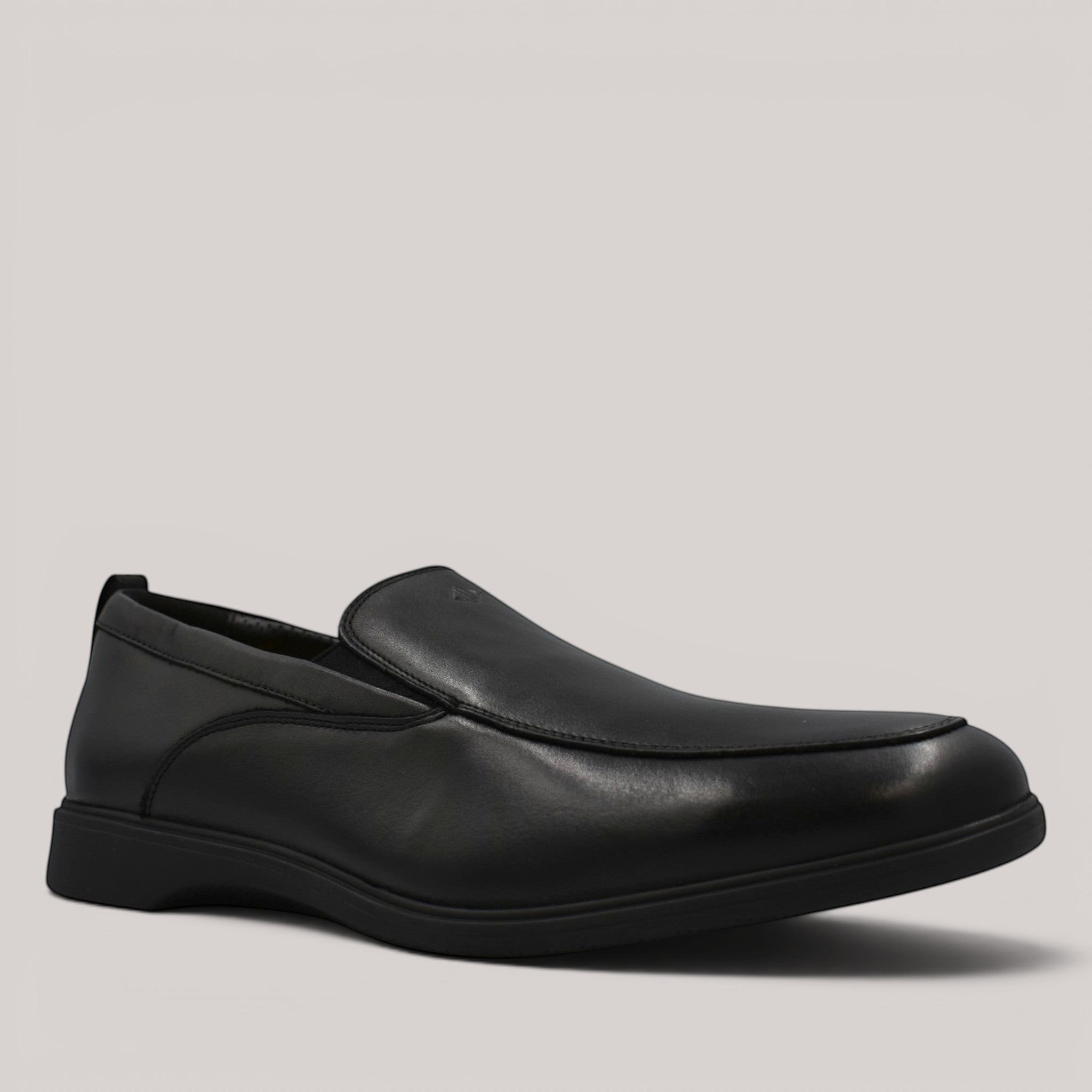 Grundy's Shoes Amberjack black full grain leather slip-on shoe with a durable TPU outsole and comfortable design.