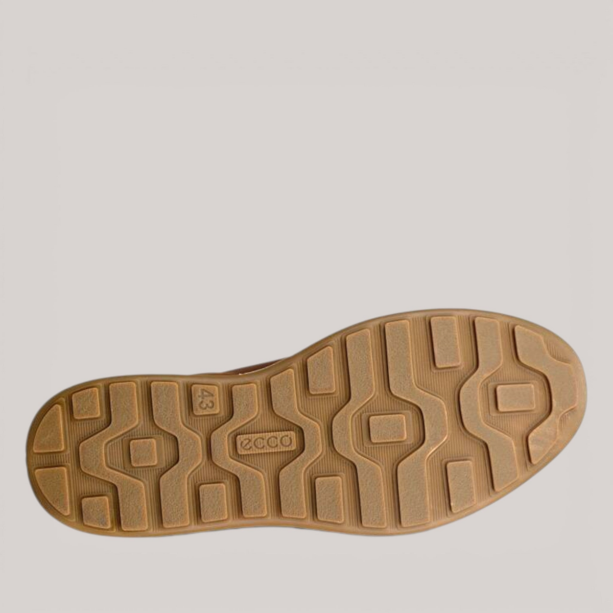 Grundy's Shoes ECCO Byway 2.0 sneaker featuring a brown rubber outsole with a durable, textured grip pattern