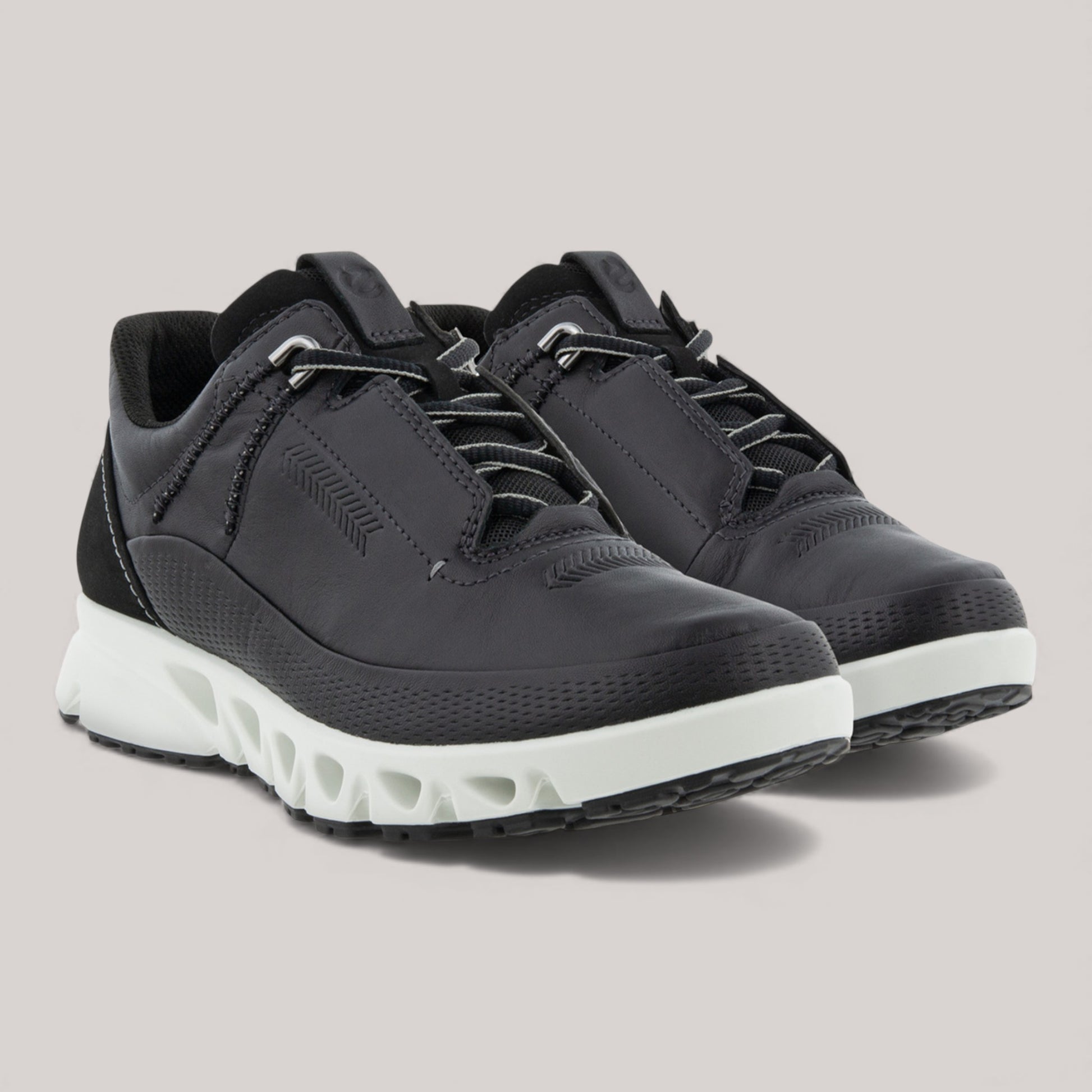 ECCO - 880124 - Multi-Vent Men