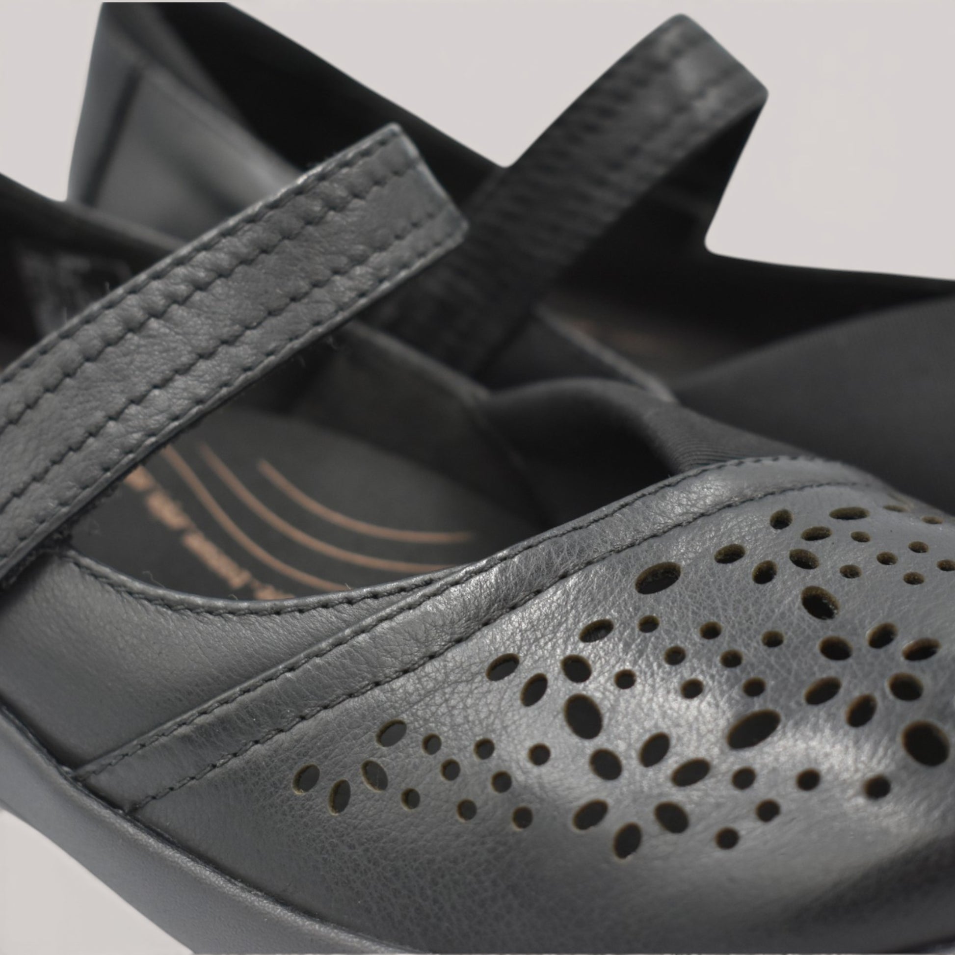 Revere- Timaru Perforated