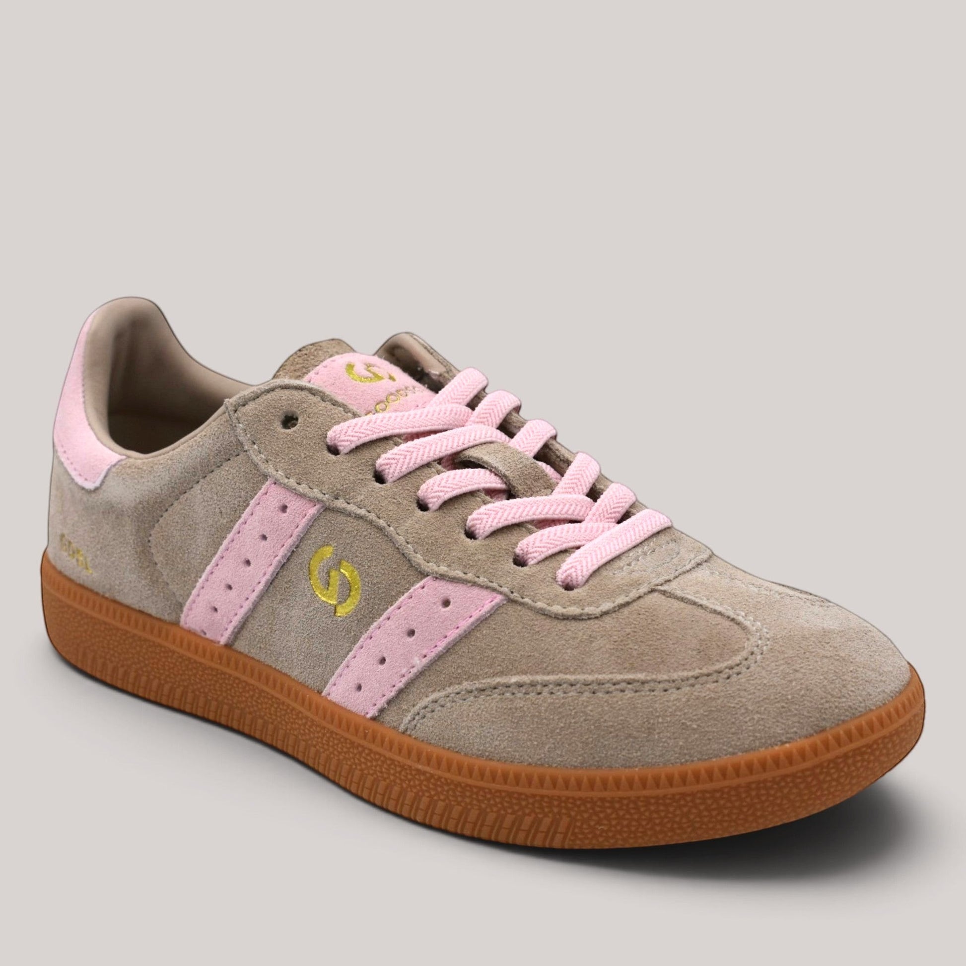 Grundy's Shoes Goodsole 2001 Parallel women's sneaker in taupe suede and pink leather with a brown gum sole.